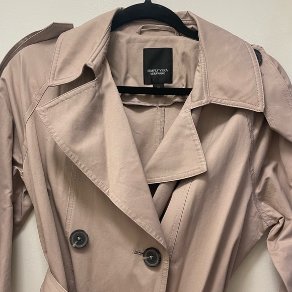 WORN ONCE VERA WANG TRENCH - Picture 2 of 5